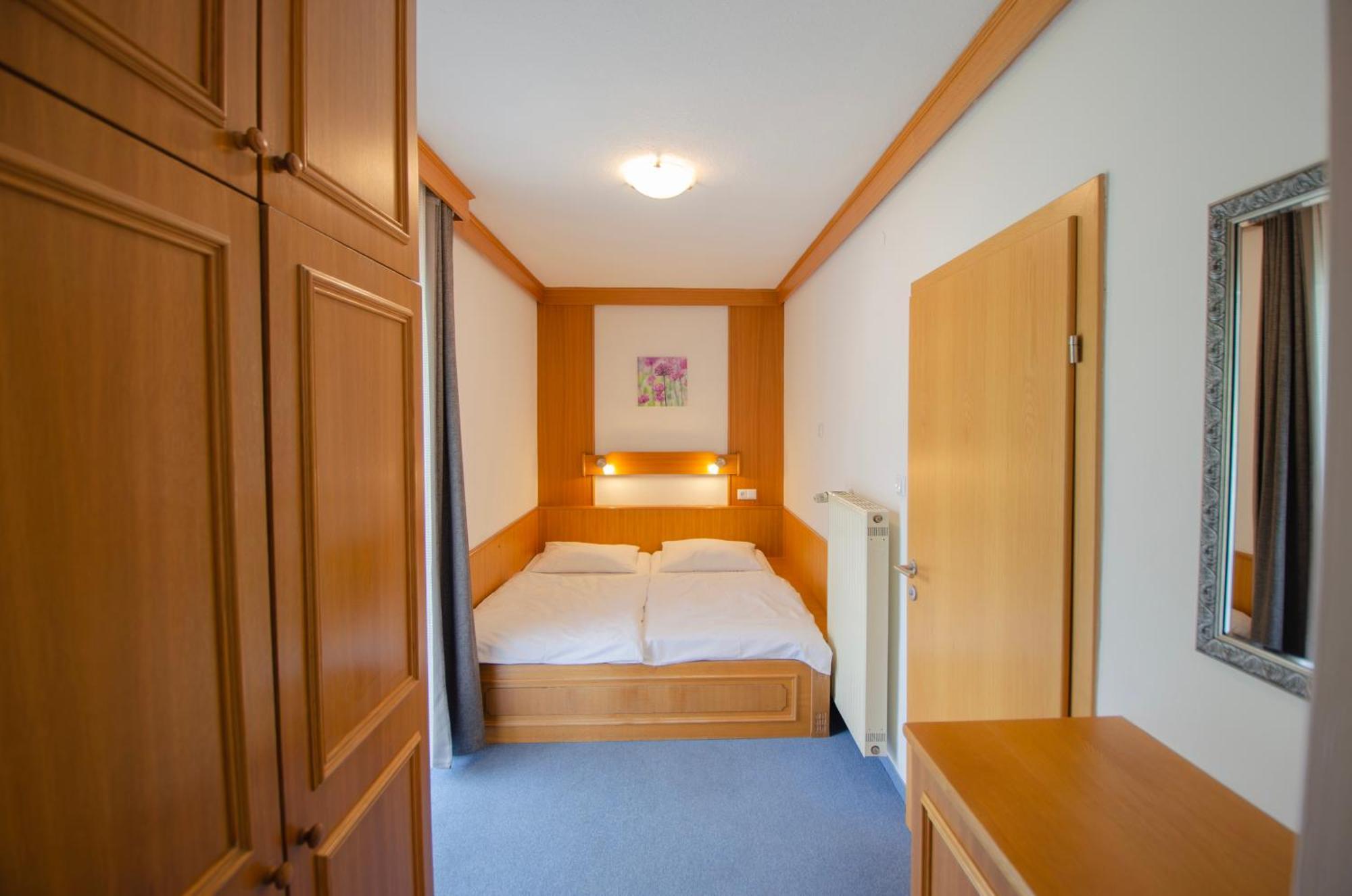 Villa Laner Bad Hofgastein Szoba fotó